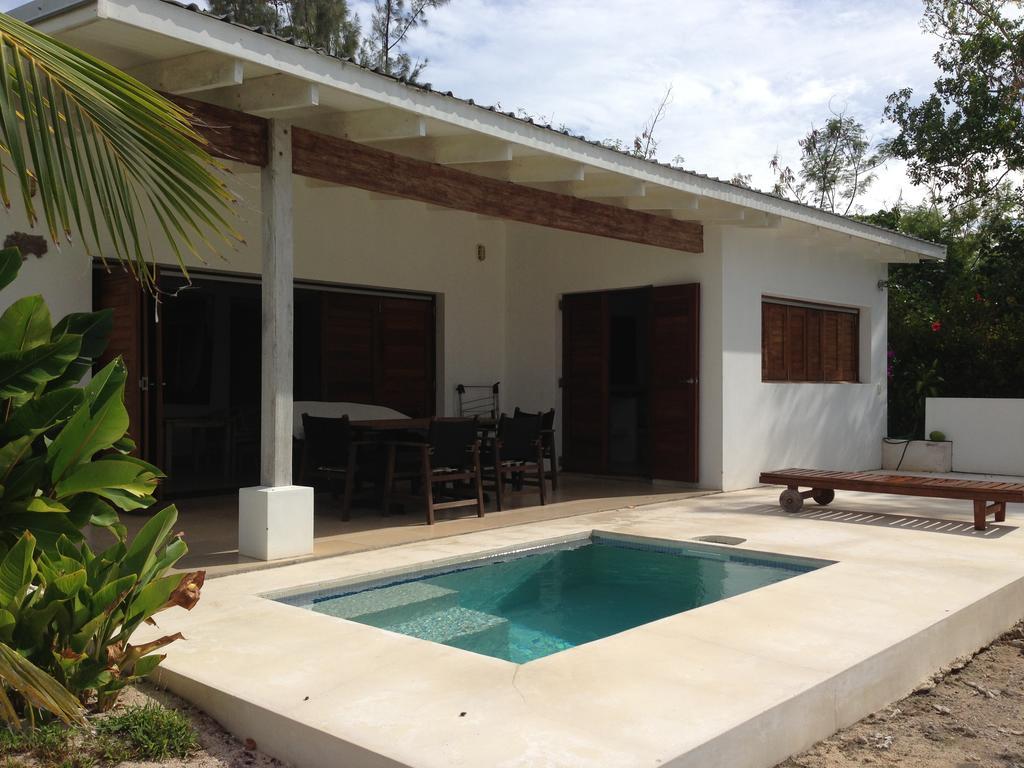 Angelfish Cove Villas بورت فيلا المظهر الخارجي الصورة