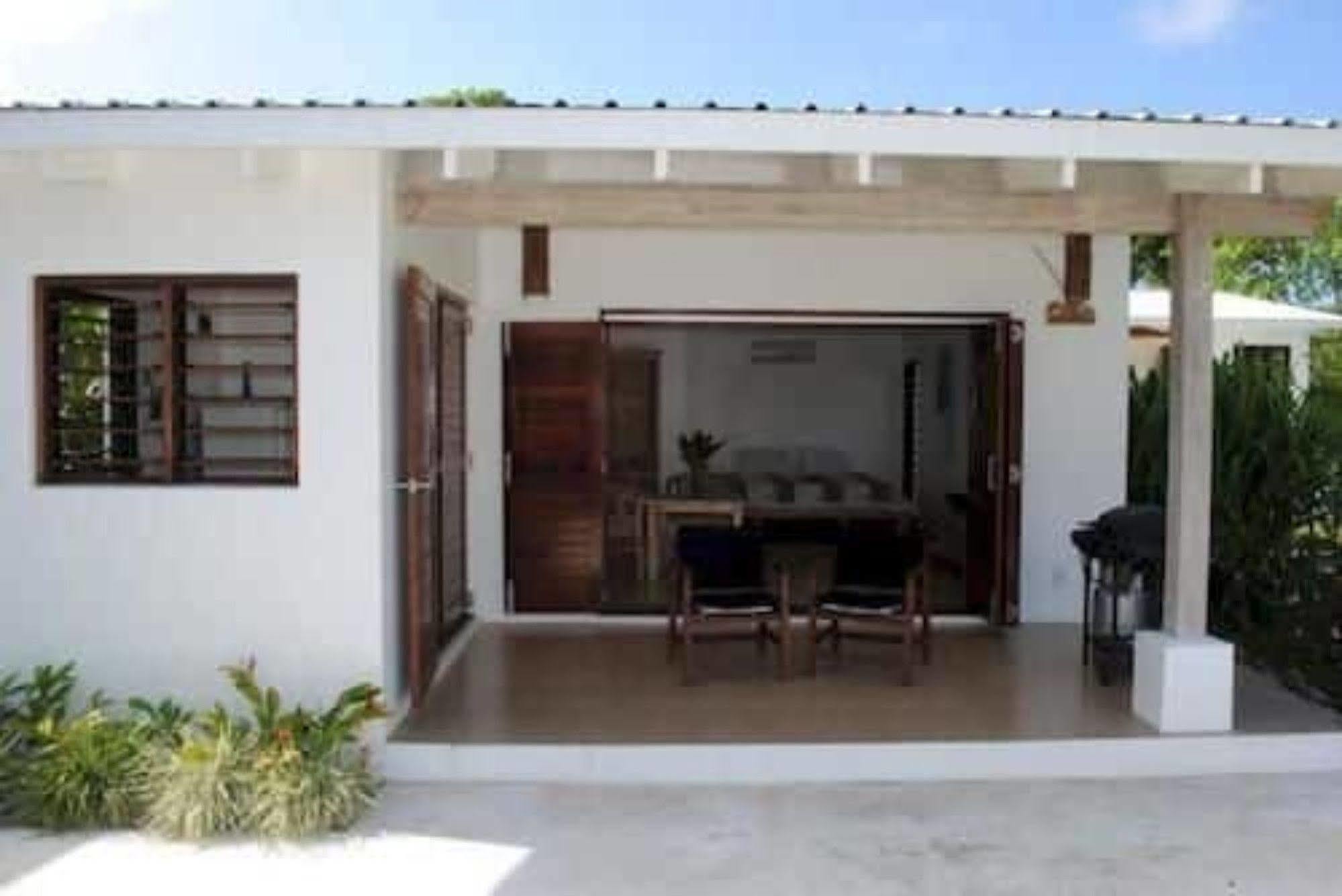 Angelfish Cove Villas بورت فيلا المظهر الخارجي الصورة